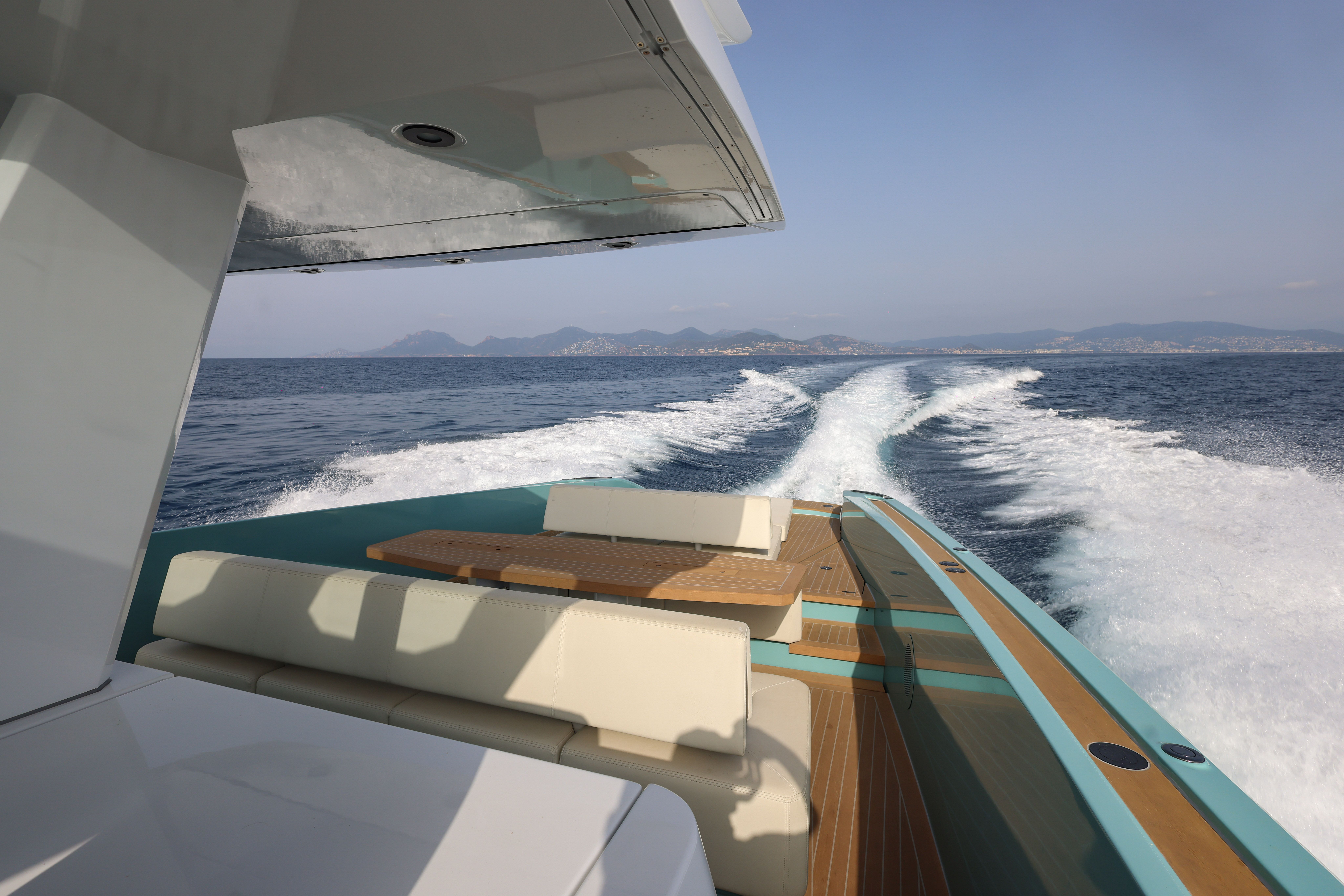 Wajer 55 yacht charter, photo 6