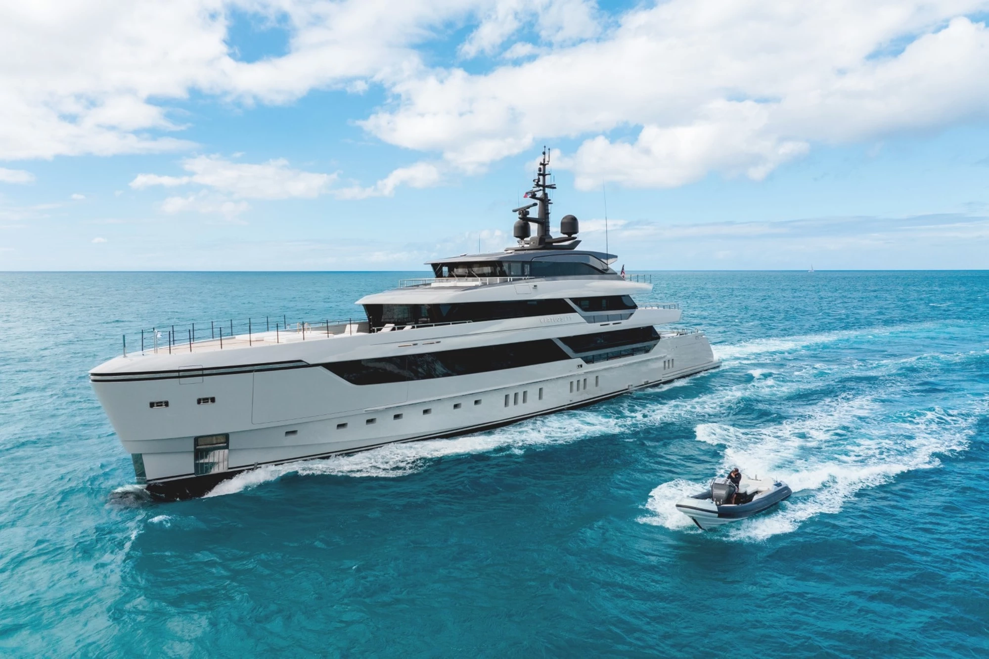  VIRTUOSITY yacht charter, photo 2
