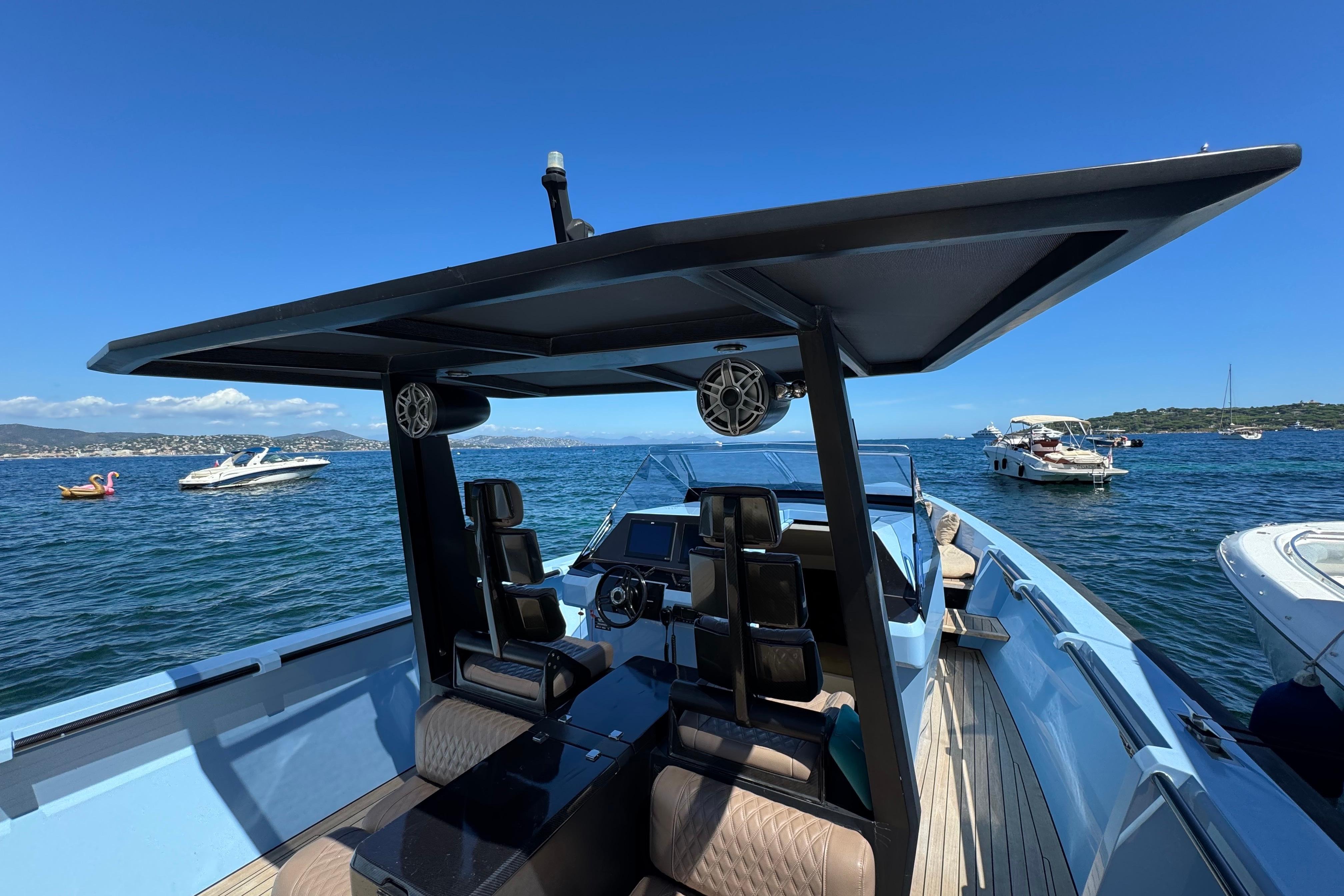 WALLY 45 yacht charter, photo 7