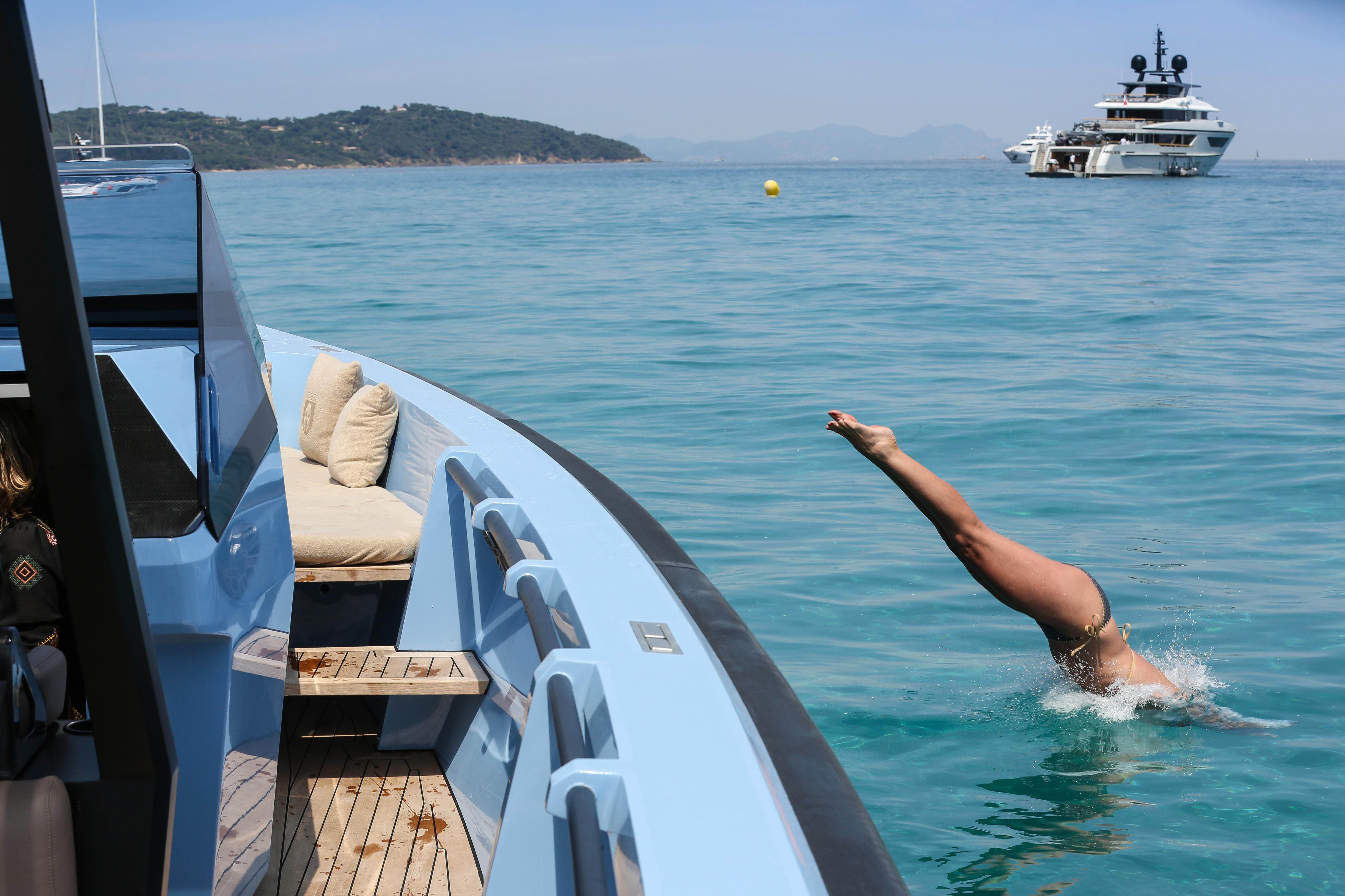 WALLY 45 yacht charter, photo 5