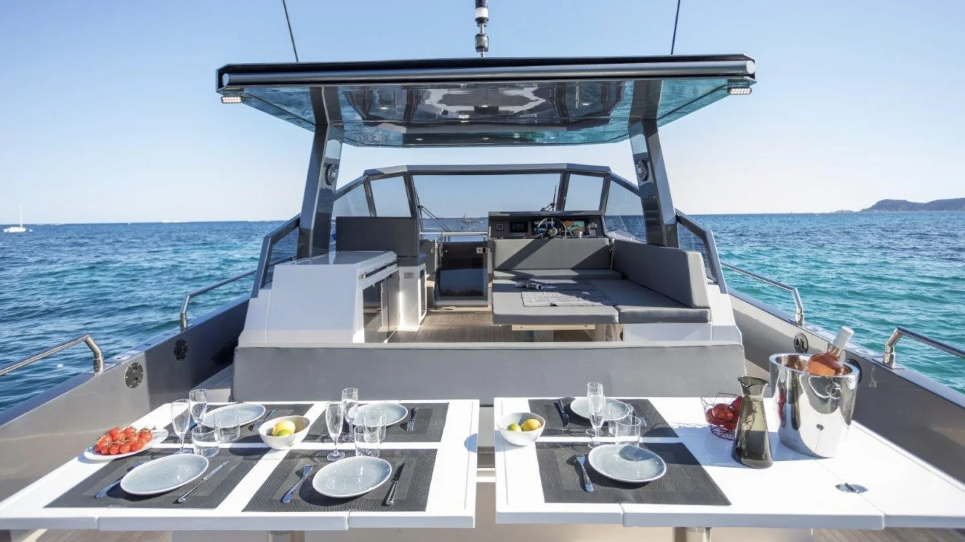 MED 52 yacht charter, photo 6