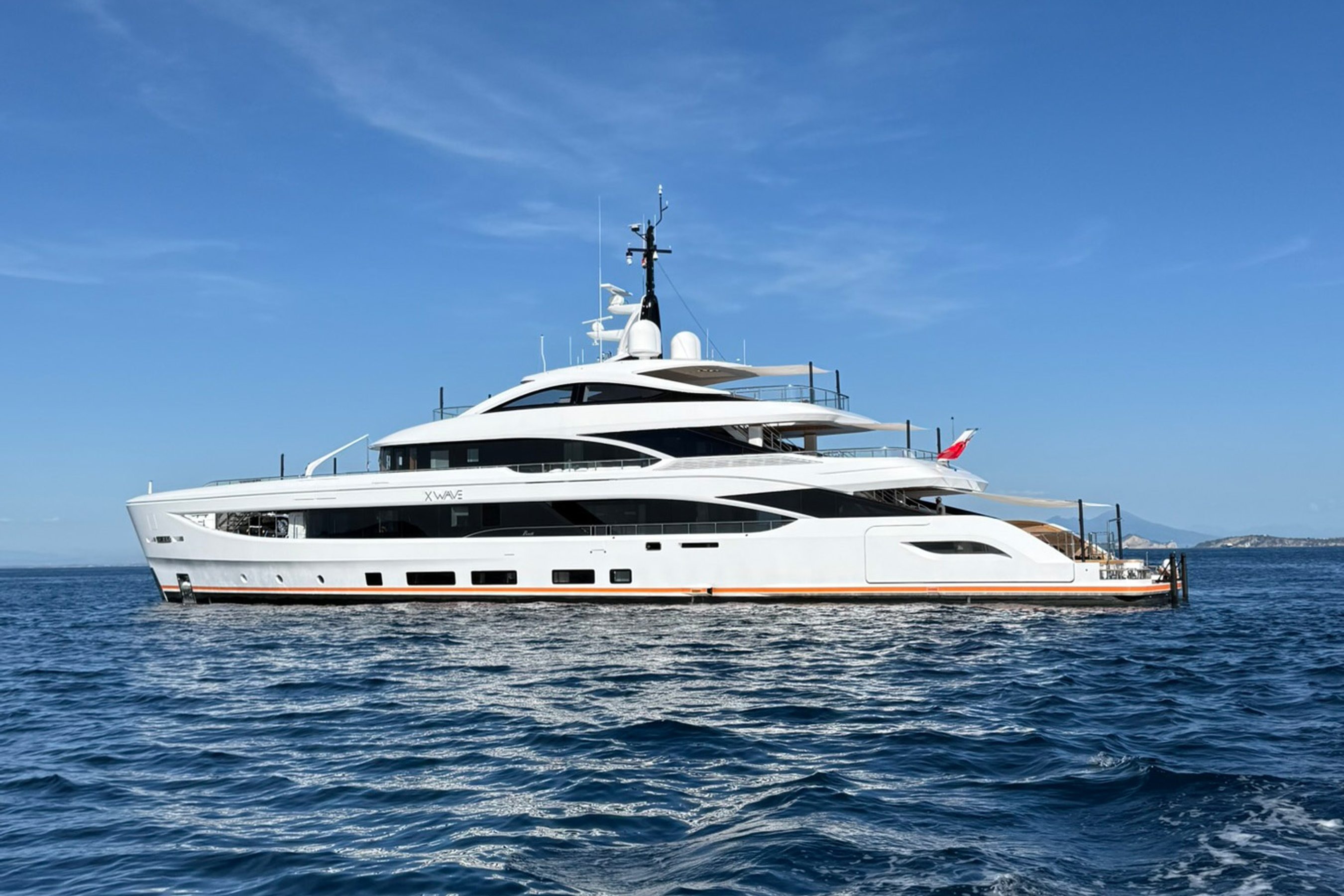 XWAVE luxury yacht charter French Riviera