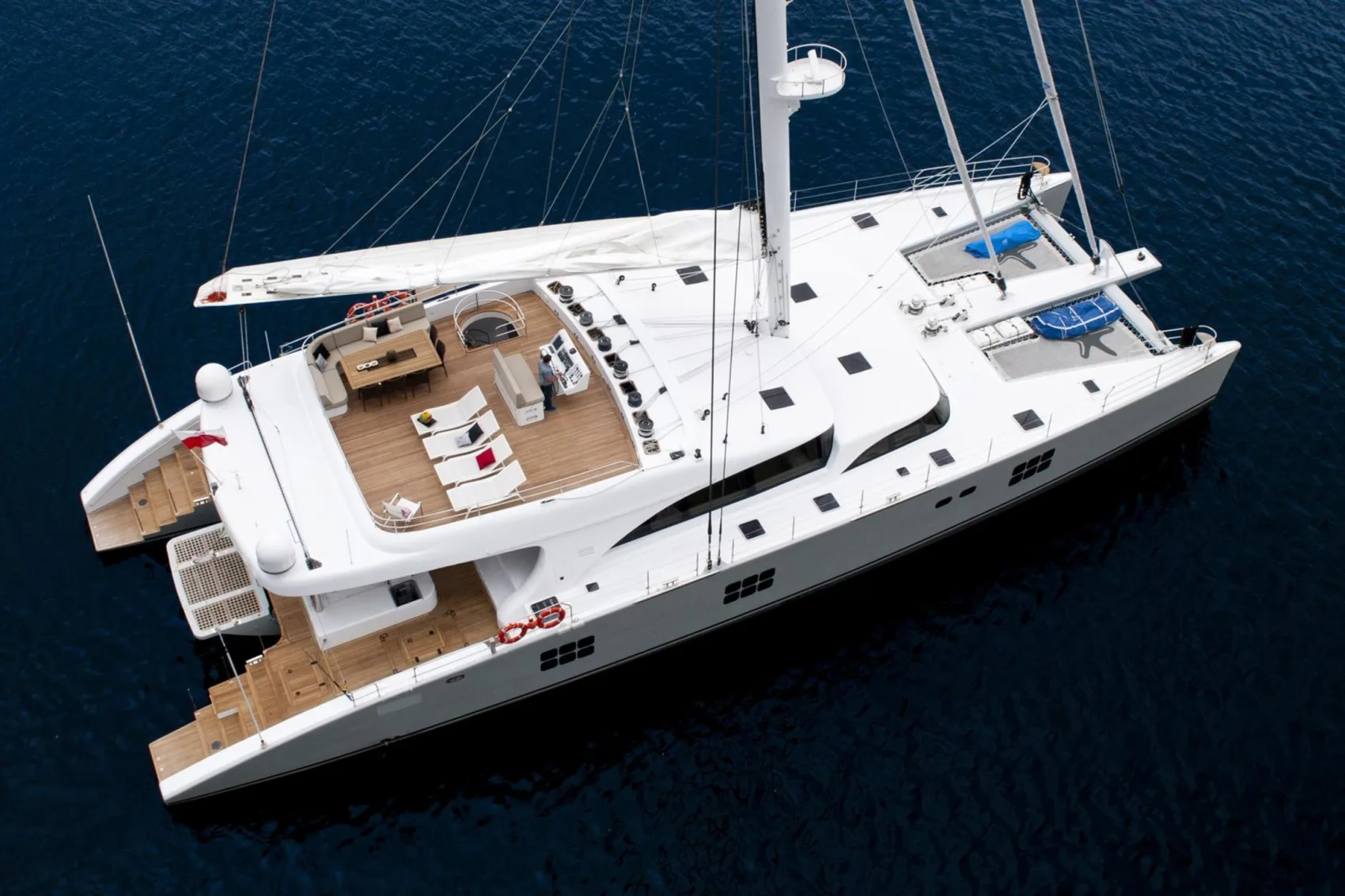 Ipharra yacht charter, photo 6