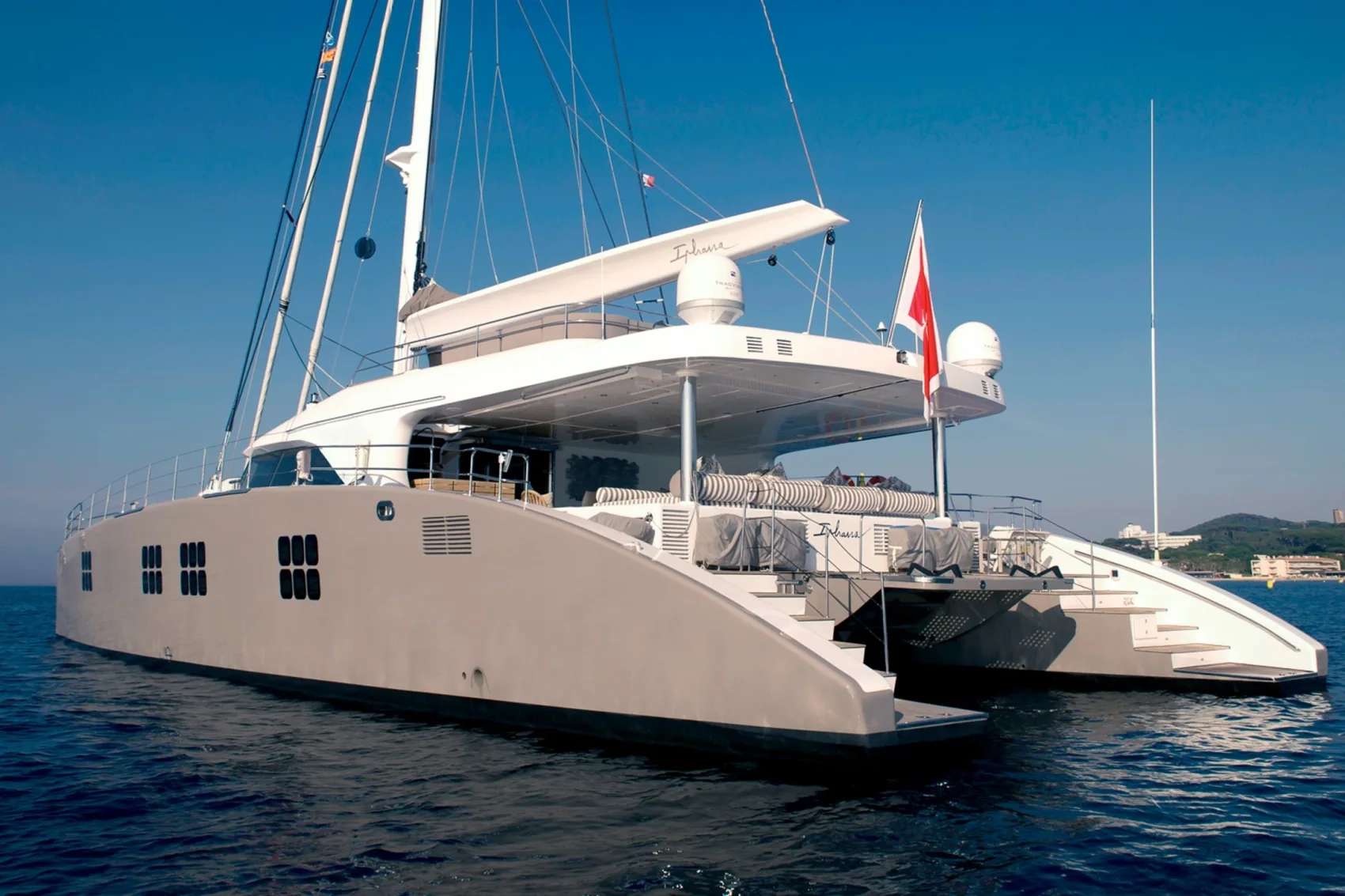 Ipharra yacht charter, photo 2