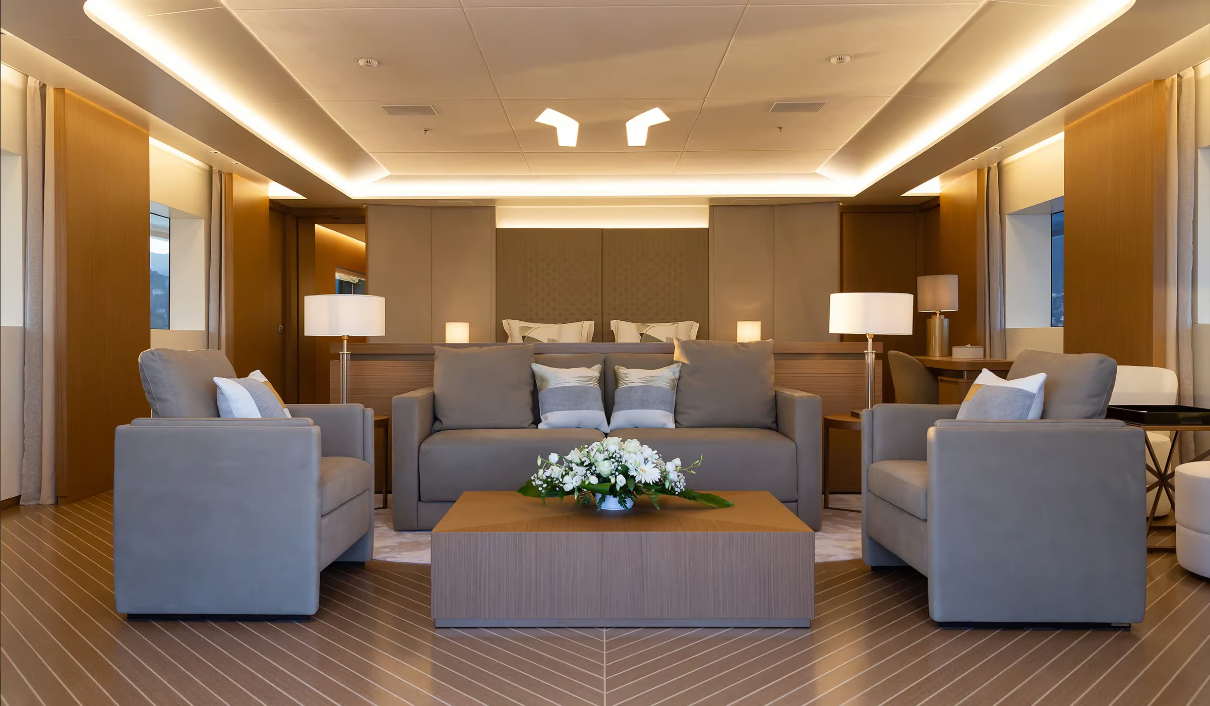ALFA yacht charter, photo 4
