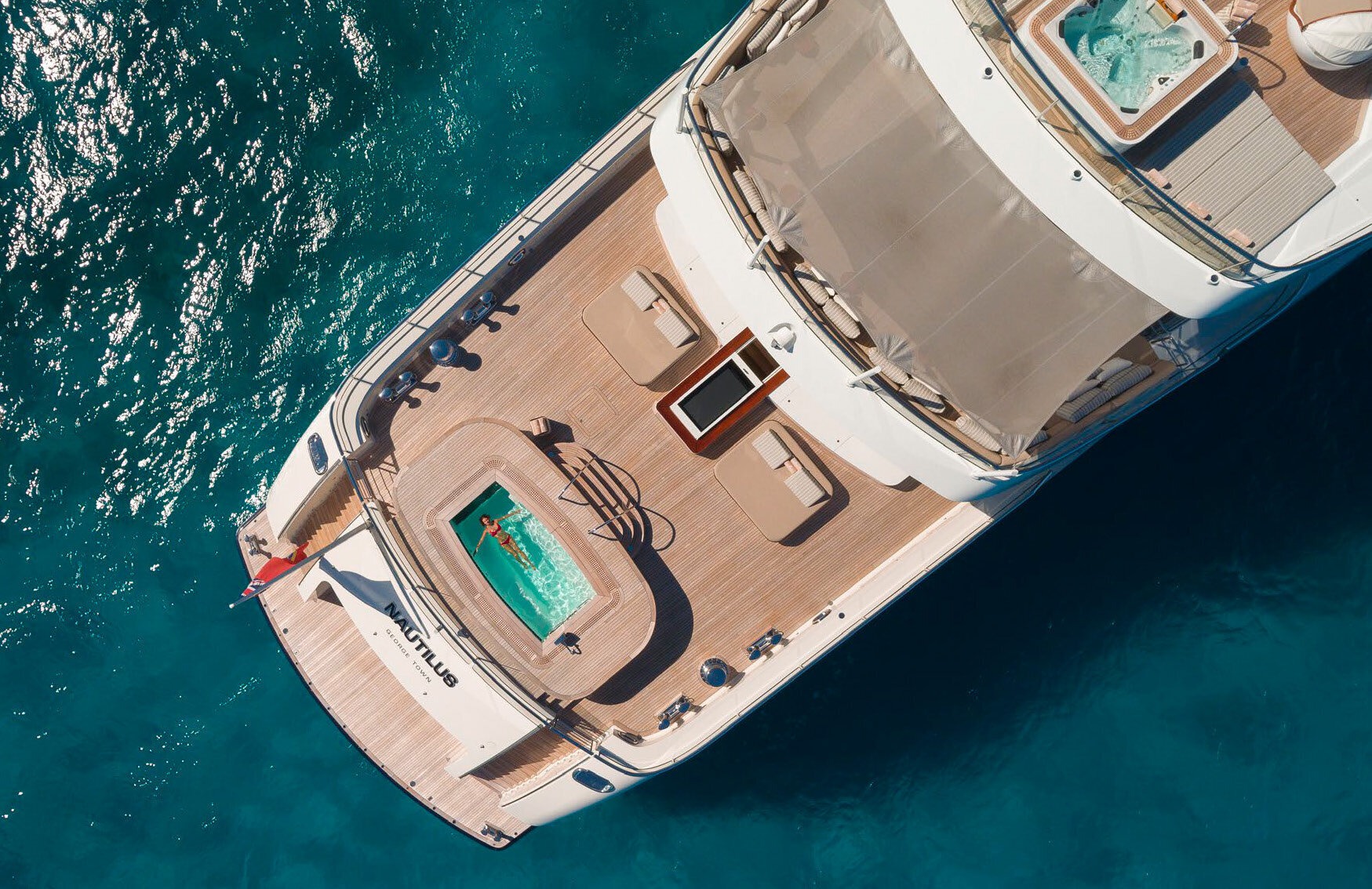 NAUTILUS yacht charter, photo 7