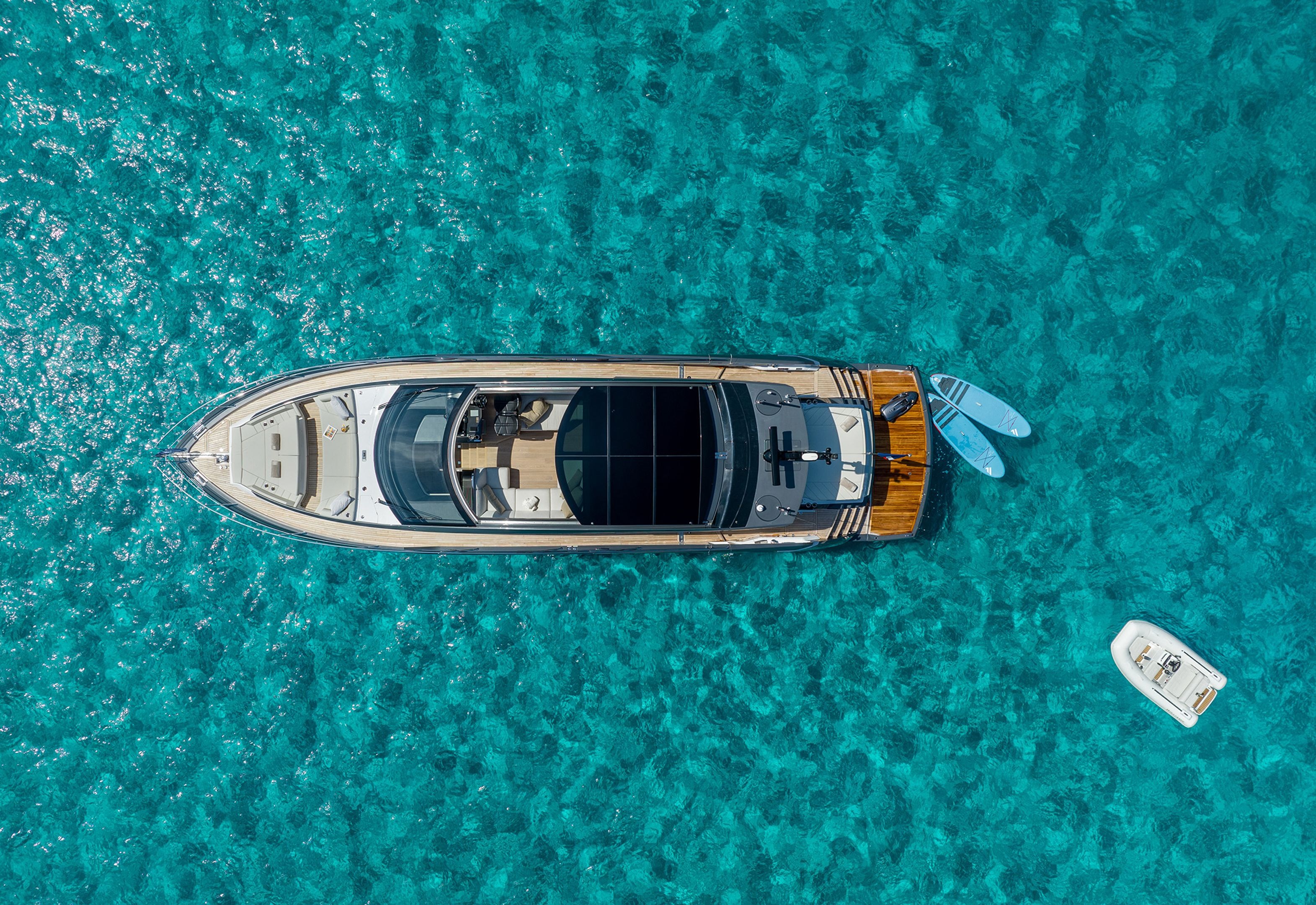 Sunseeker Predator 65 yacht charter, photo 7