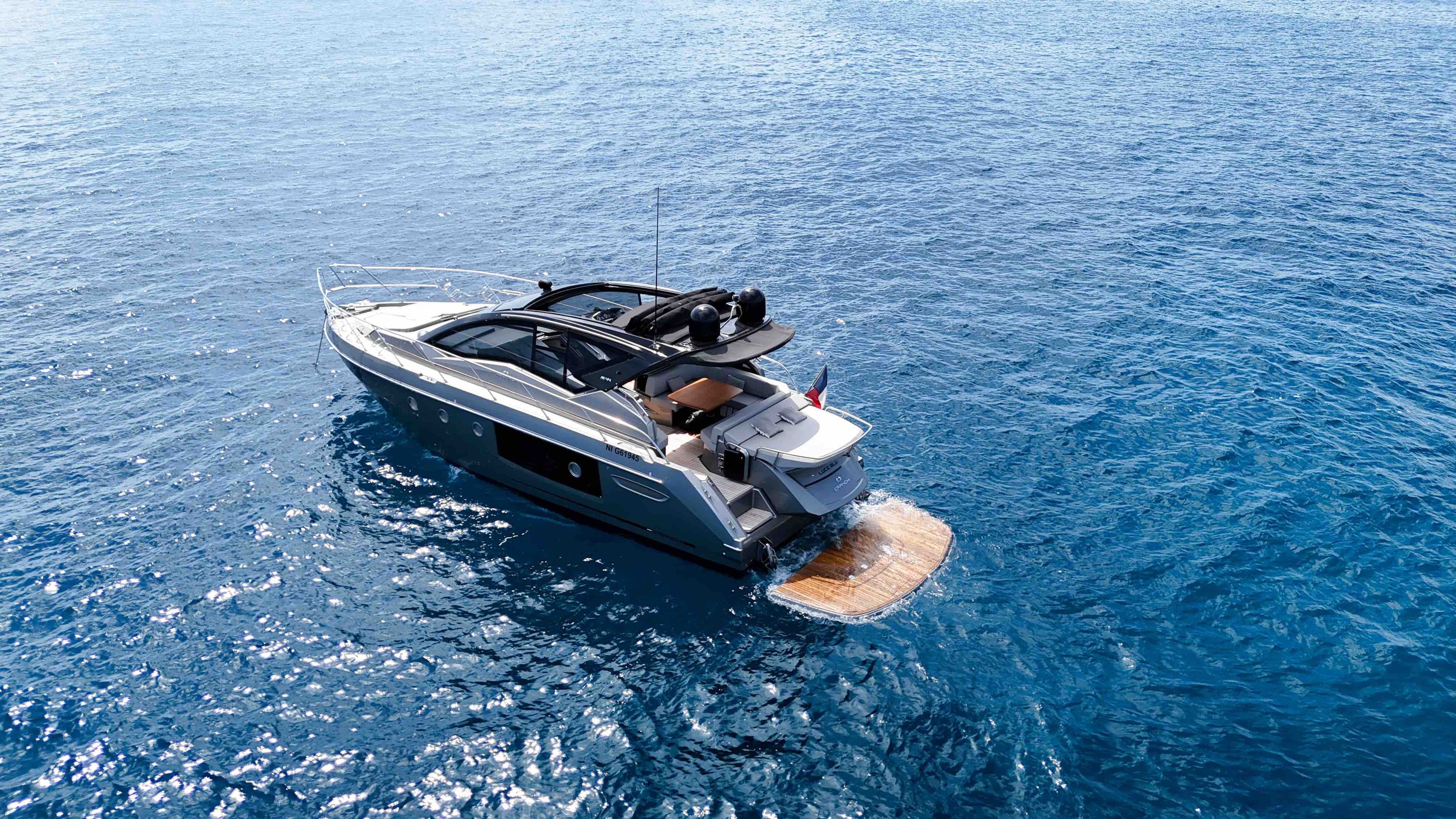 CRANCHI M44 yacht charter, photo 2