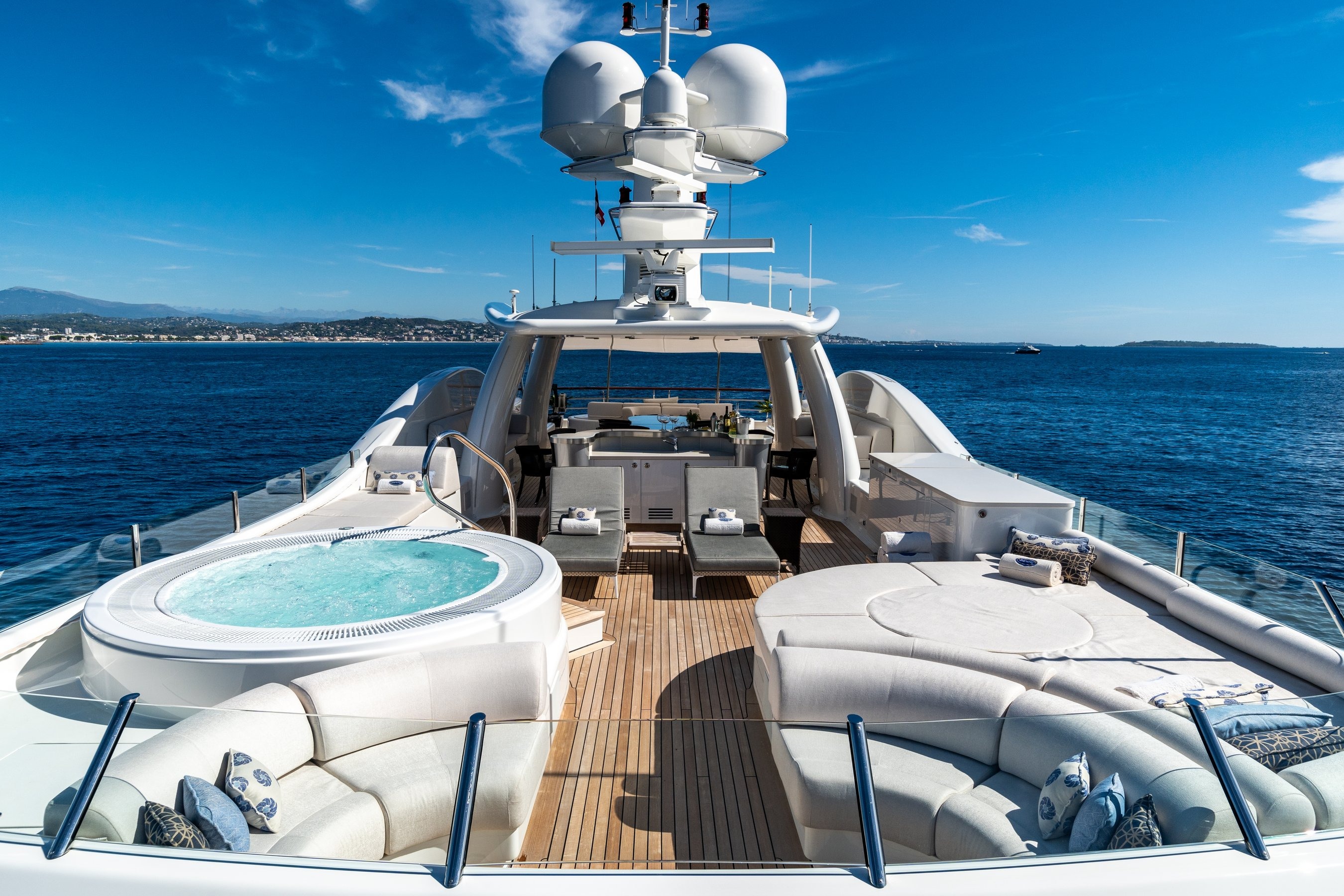 DENIKI yacht charter, photo 6