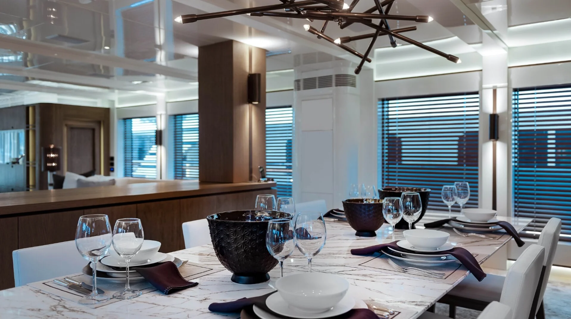 LIQUID SKY yacht charter, photo 5
