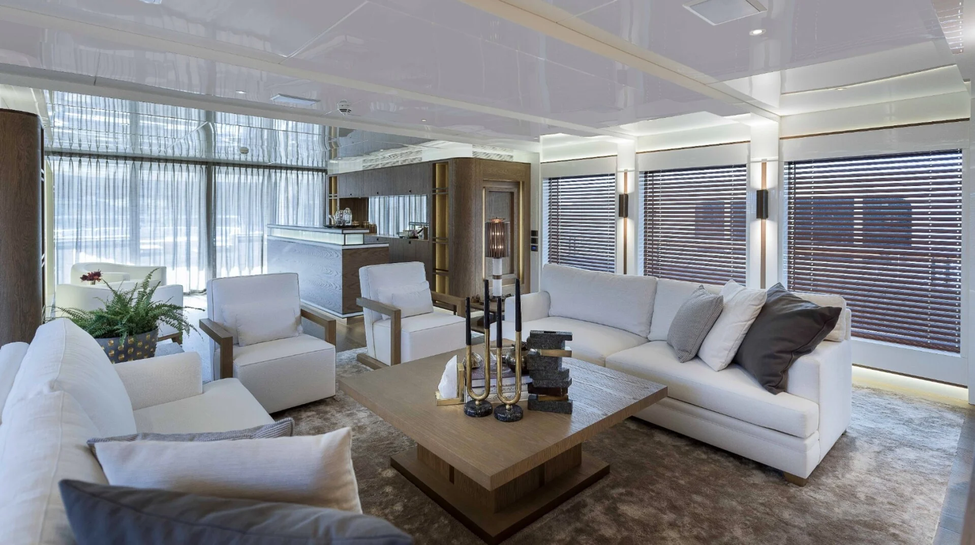 LIQUID SKY yacht charter, photo 4