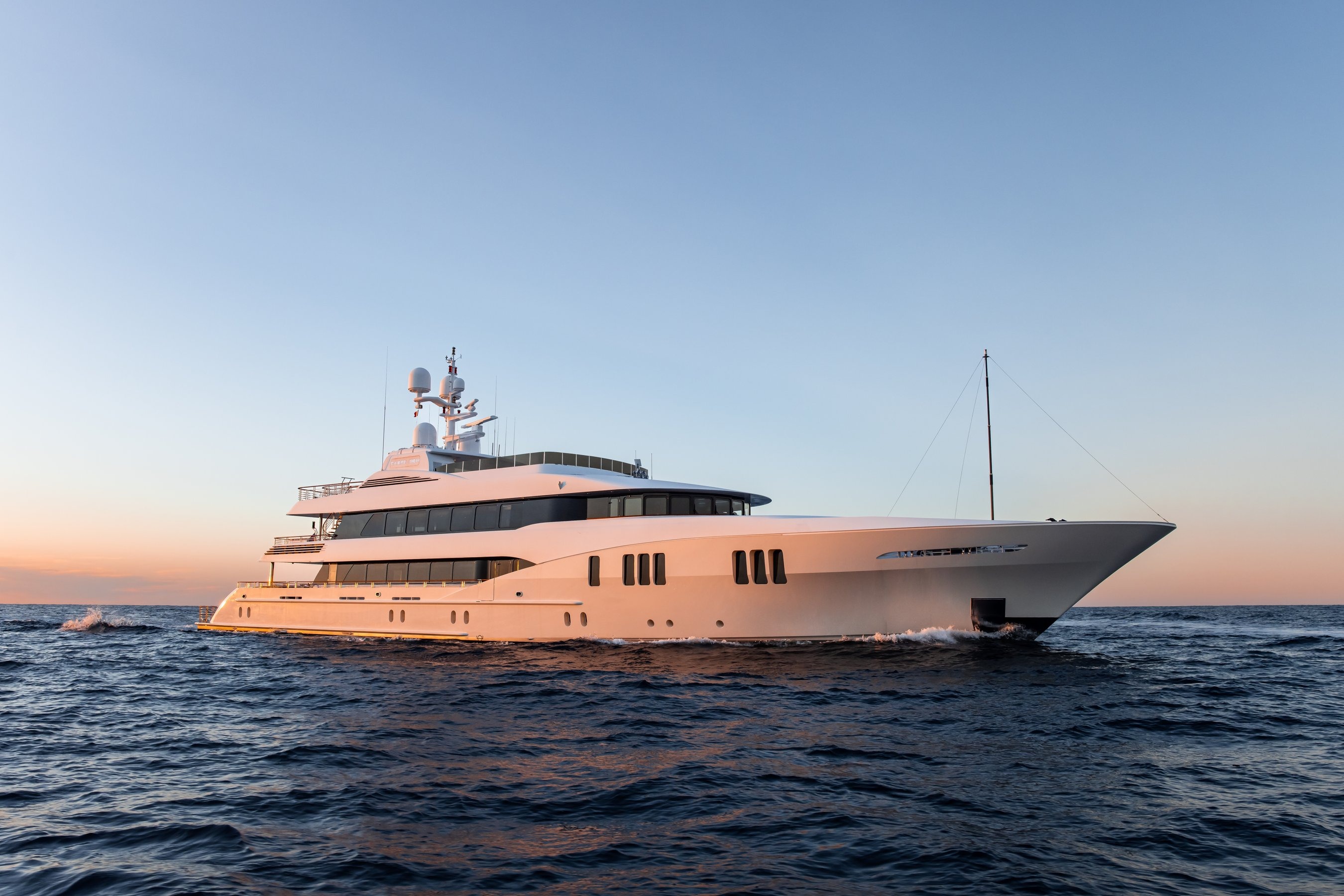CARPE DIEM luxury yacht charter French Riviera