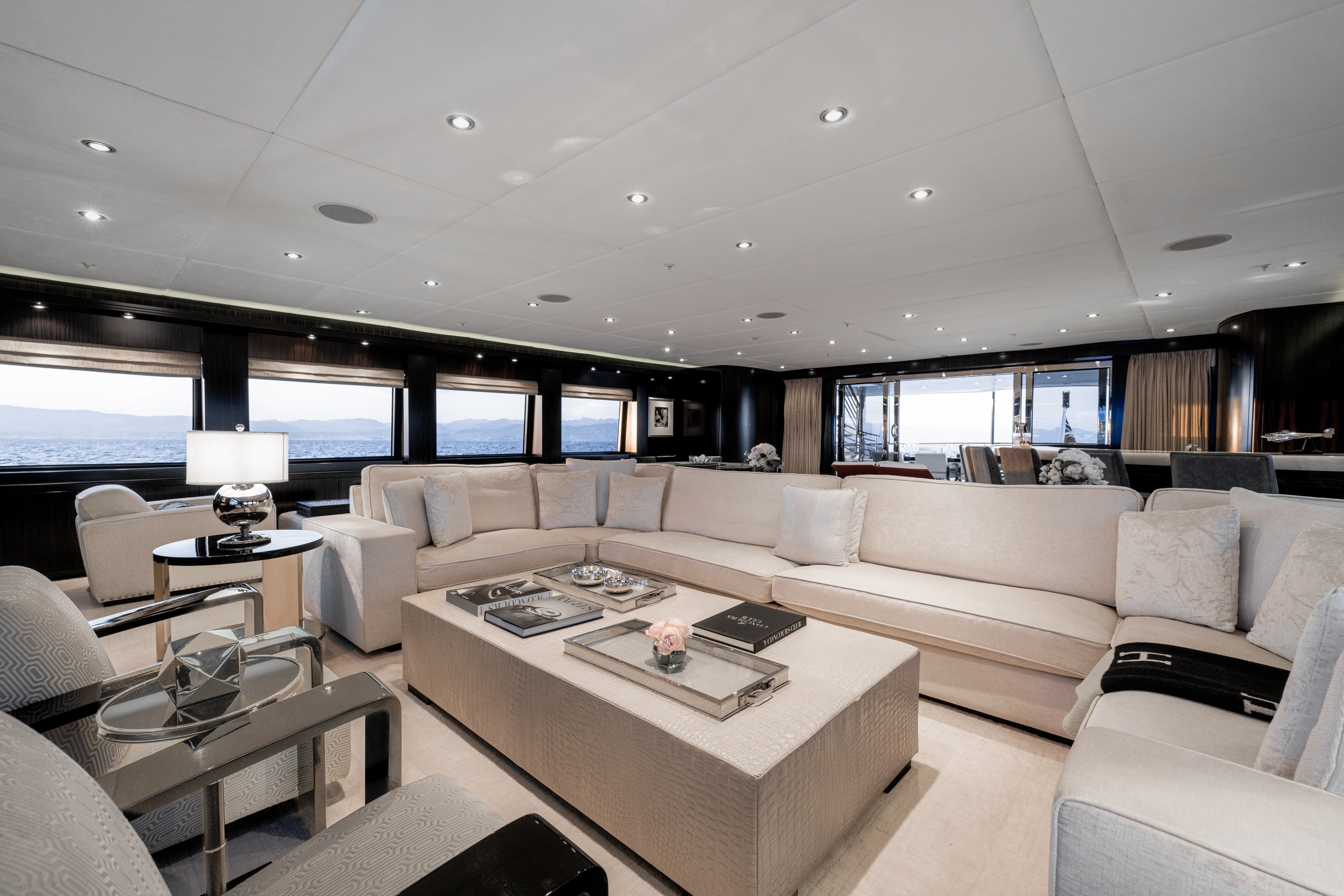  CARPE DIEM yacht charter, photo 4
