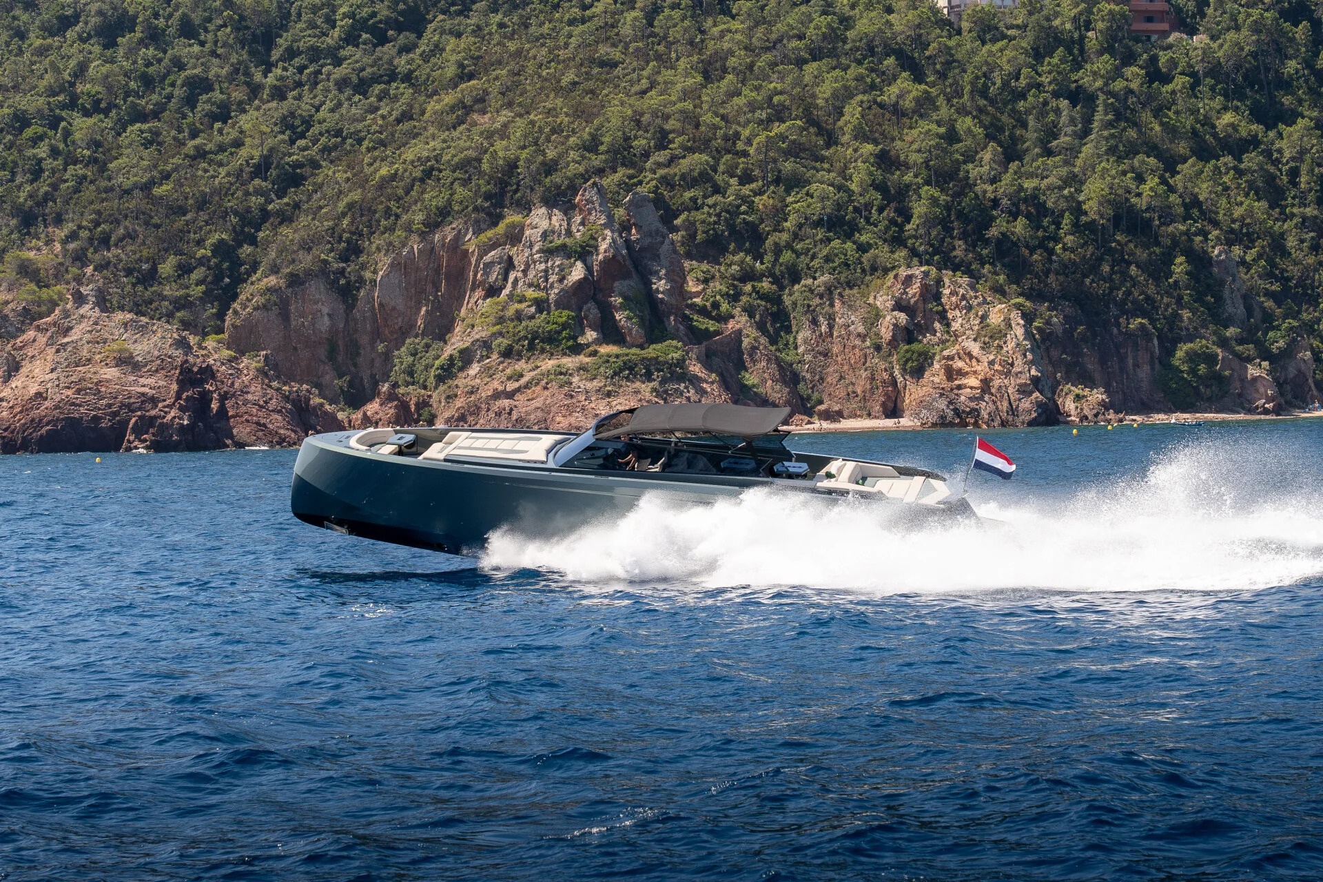 Vanquish 54 yacht charter, photo 2