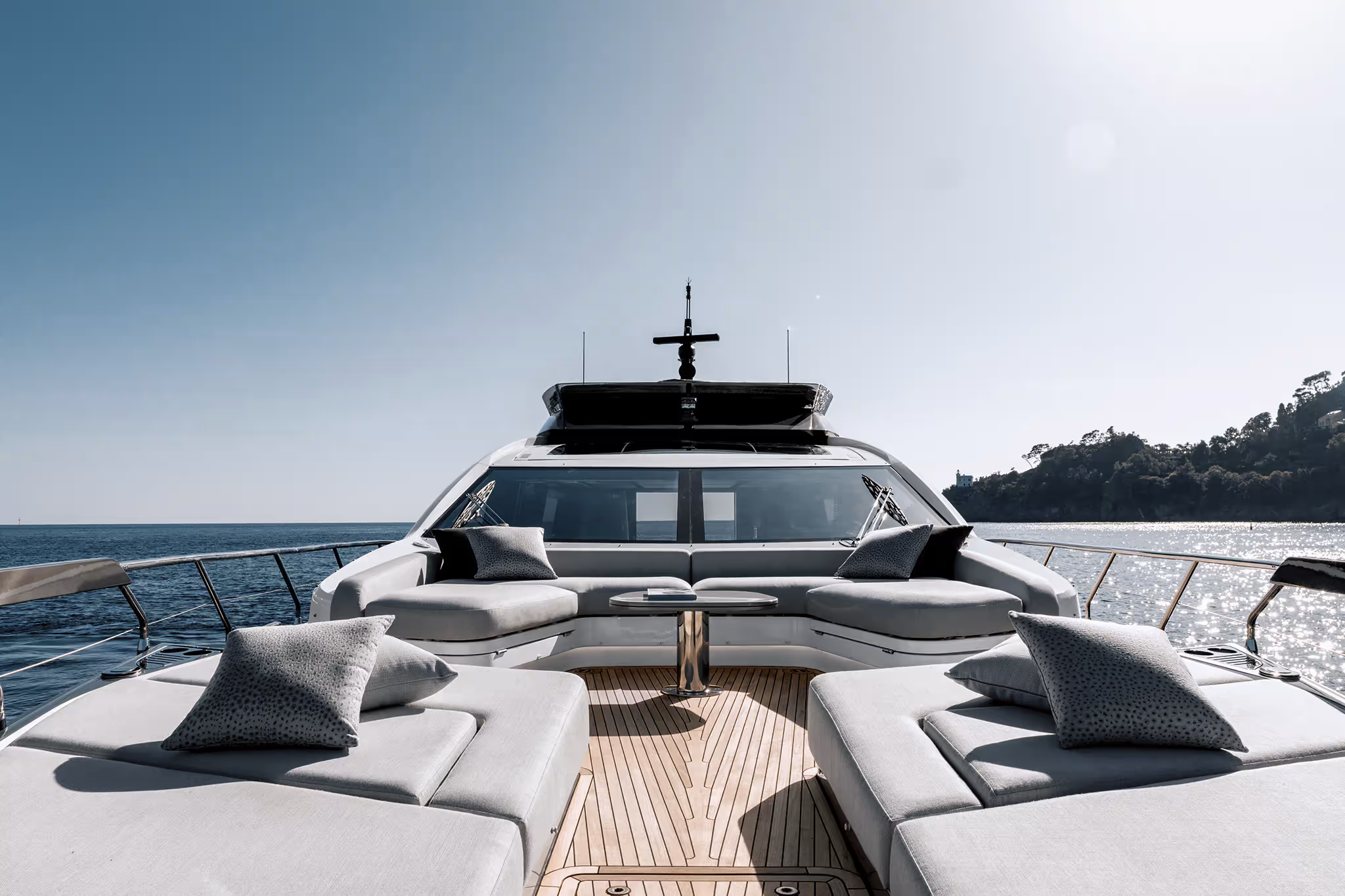 Azimut S8 yacht charter, photo 3