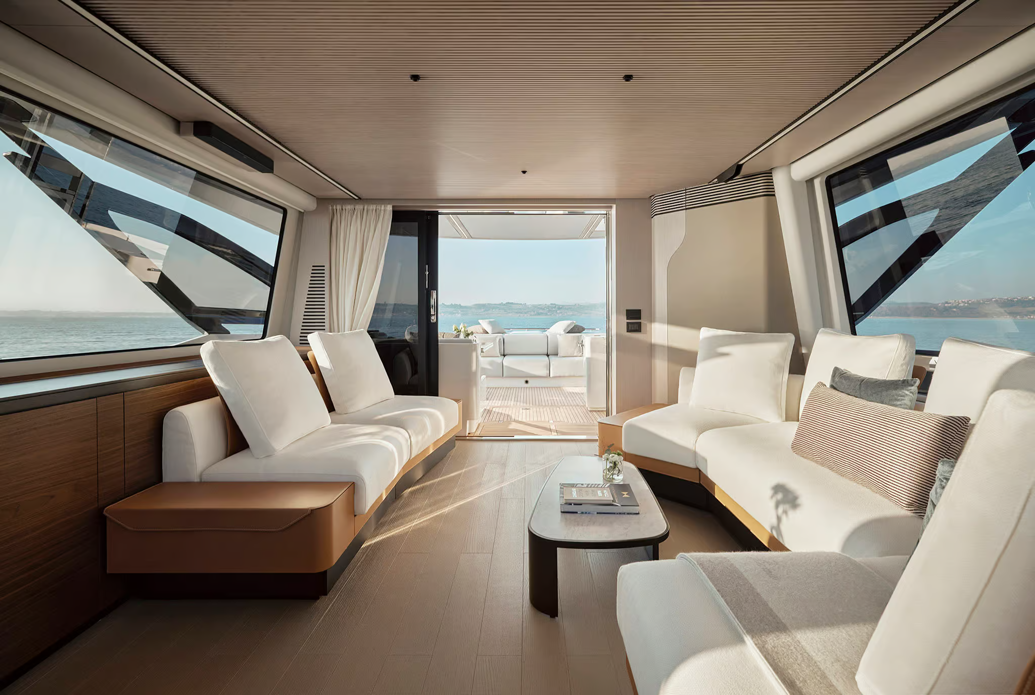 Azimut S8 yacht charter, photo 4