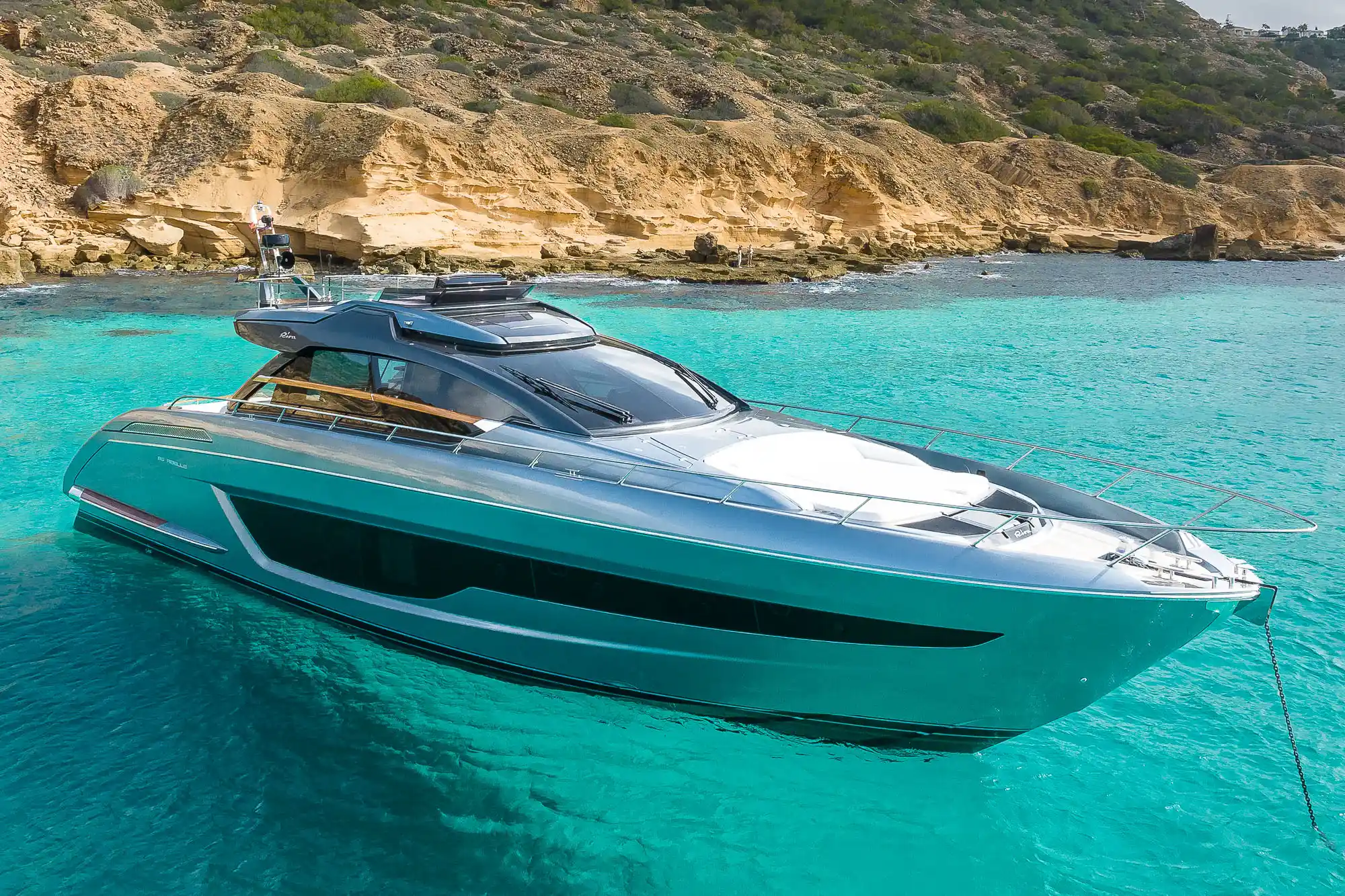 RIVA 66 yacht charter, photo 2