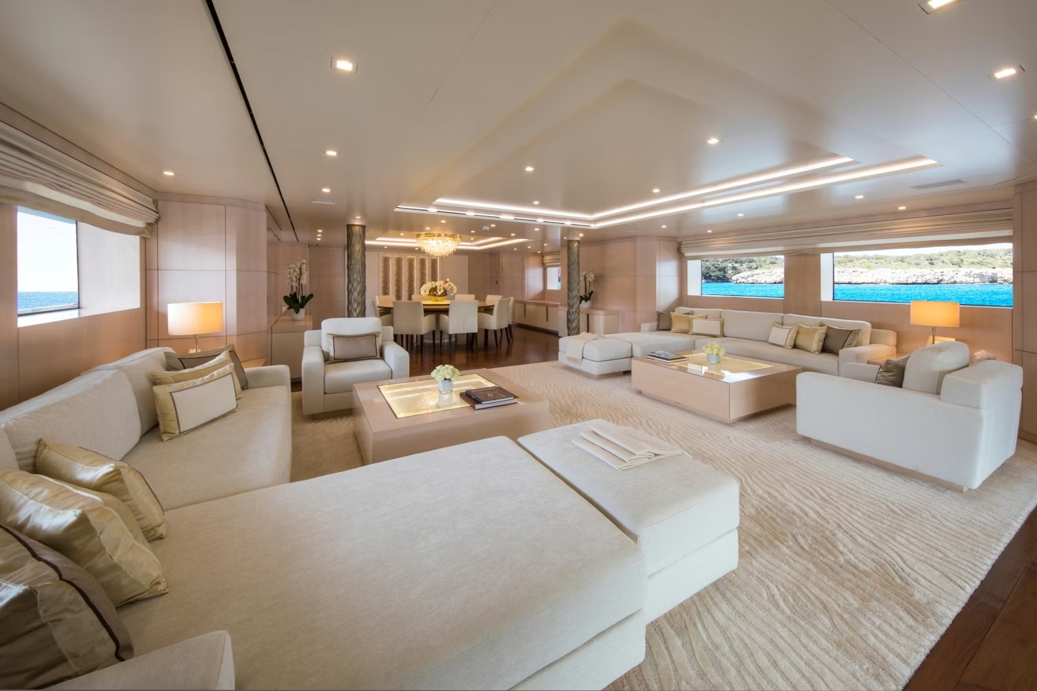 ROMA yacht charter, photo 4