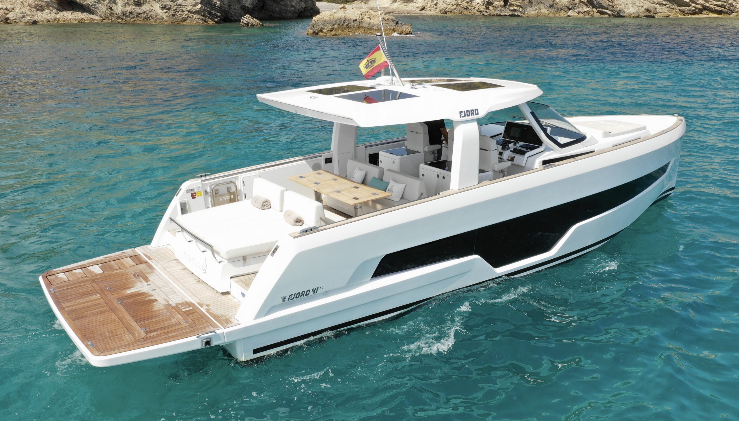 FJORD 41 XL yacht charter, photo 8