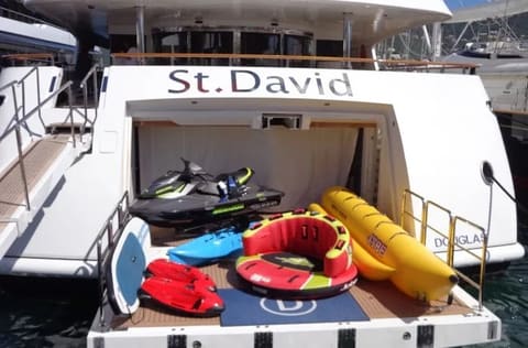 ST DAVID, navigation vers le prochain port