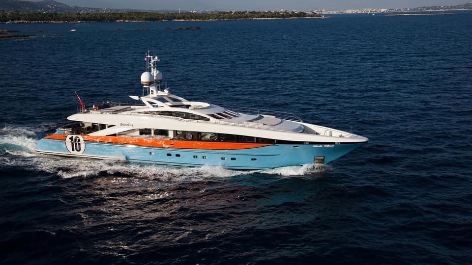 Visite vidéo du Aurelia, location de yacht sur la Côte d'Azur