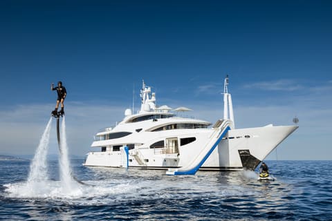 CLELIA III, navigation vers le prochain port