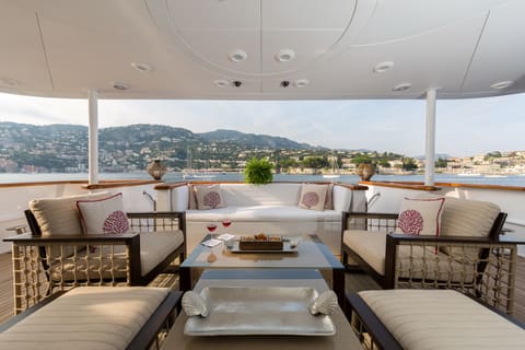 Bina, navigation vers le prochain port