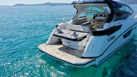 BENETEAU GT 46, croisière le long de la côte