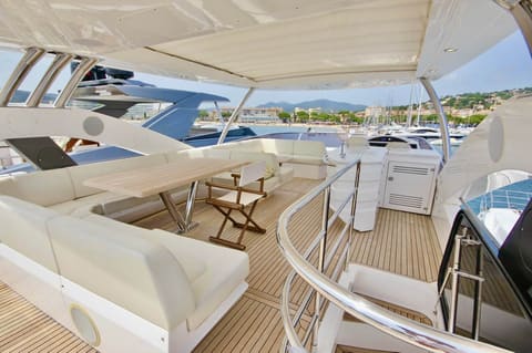 SUNSEEKER 75, dernière baignade et retour