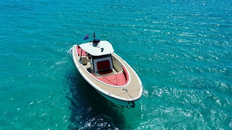 WAJER 38S, embarquement à saint-tropez
