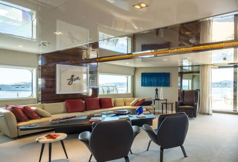 SERENITY, navigation vers le prochain port