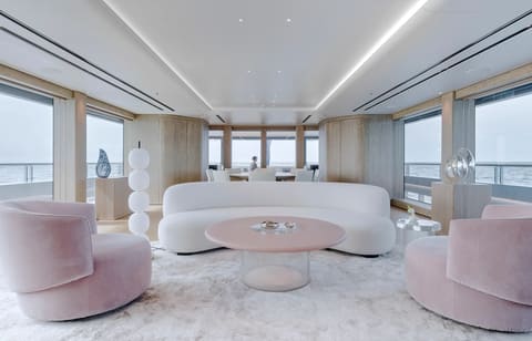 ENTOURAGE, navigation vers le prochain port