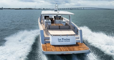 FJORD 53 XL, croisière le long de la côte