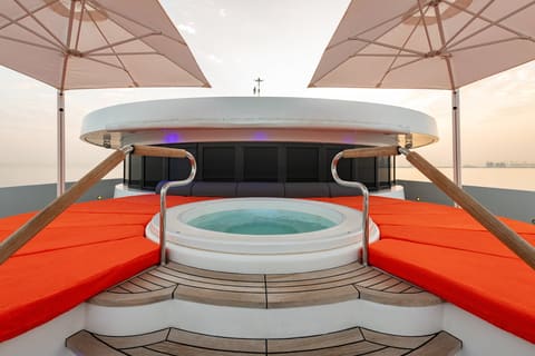 MOONLIGHT II, navigation vers le prochain port